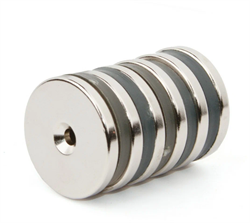 Неодимовый магнит диск 40х5 мм с зенковкой 5,5/10 ST-40-5.5/10-5