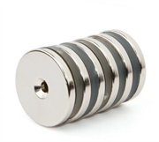 Неодимовый магнит диск 40х5 мм с зенковкой 5,5/10 ST-40-5.5/10-5